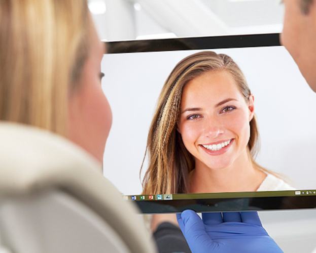 Virtual smile design image on chairside computer